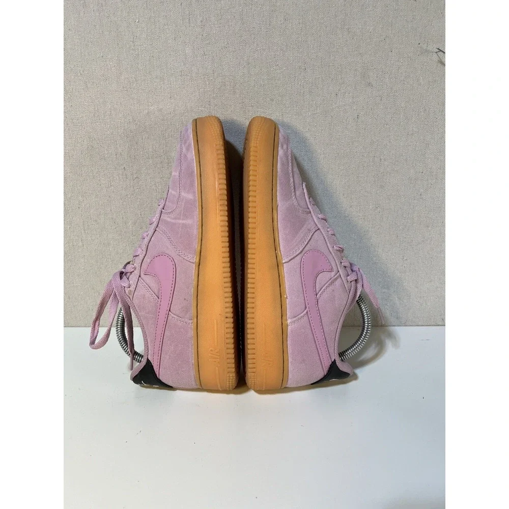Nike Air Force 1‎ Low Womens Size 7 Pink Canvas Gum Sole Streetwear Barbiecore